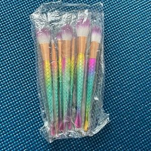 Brand New Mermaid Makeup Brushes